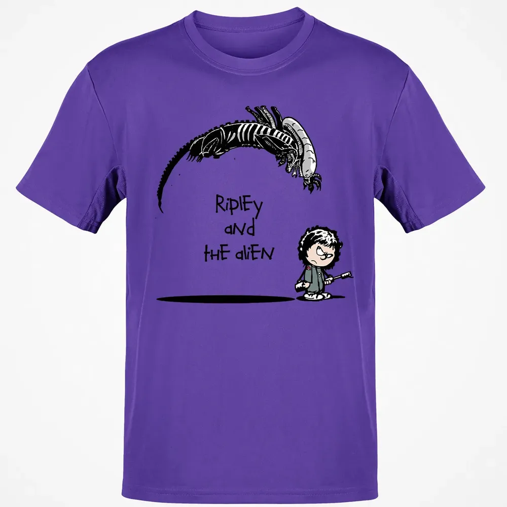 Ripley and the Alien Classic Unisex T-Shirt - 10