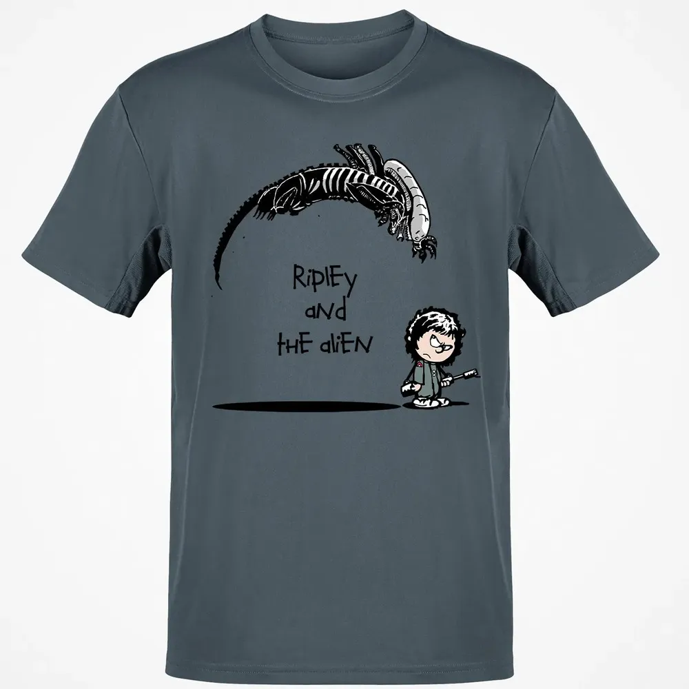Ripley and the Alien Classic Unisex T-Shirt - 4