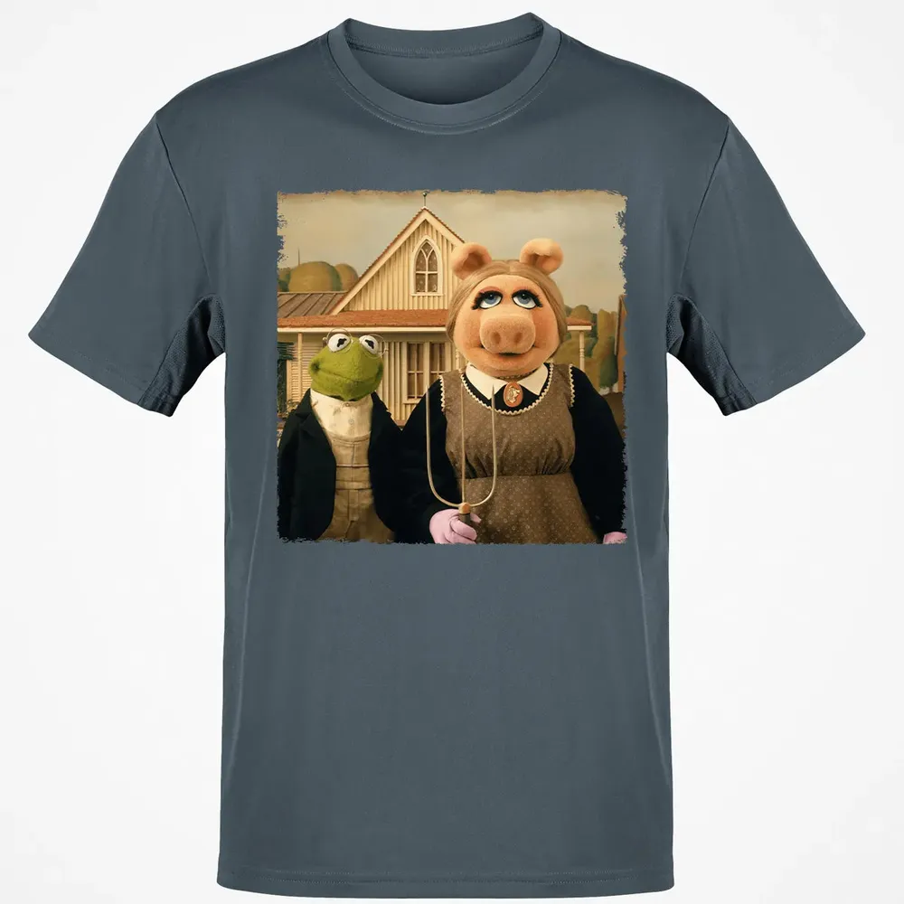 Ms Piggy's American Gothic Classic Unisex T-Shirt - 4