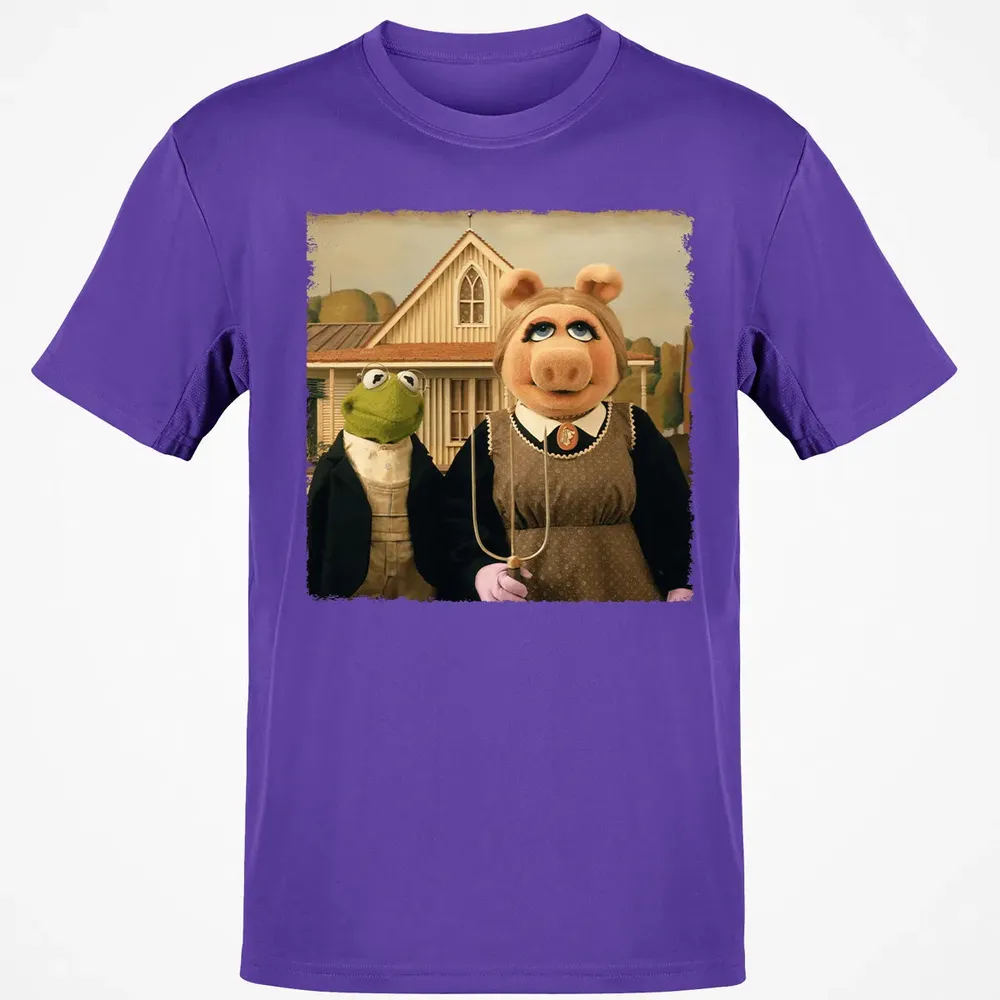Ms Piggy's American Gothic Classic Unisex T-Shirt - 10