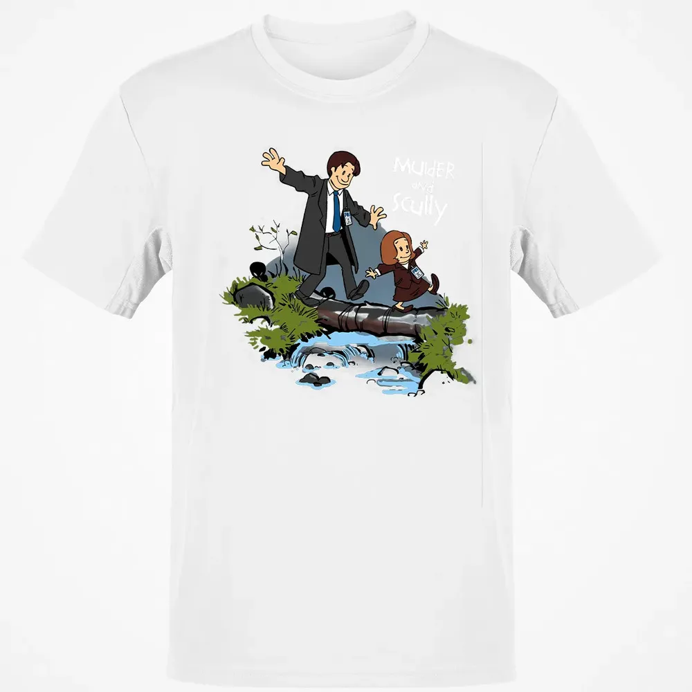 Mulder and Scully Classic Unisex T-Shirt - 13