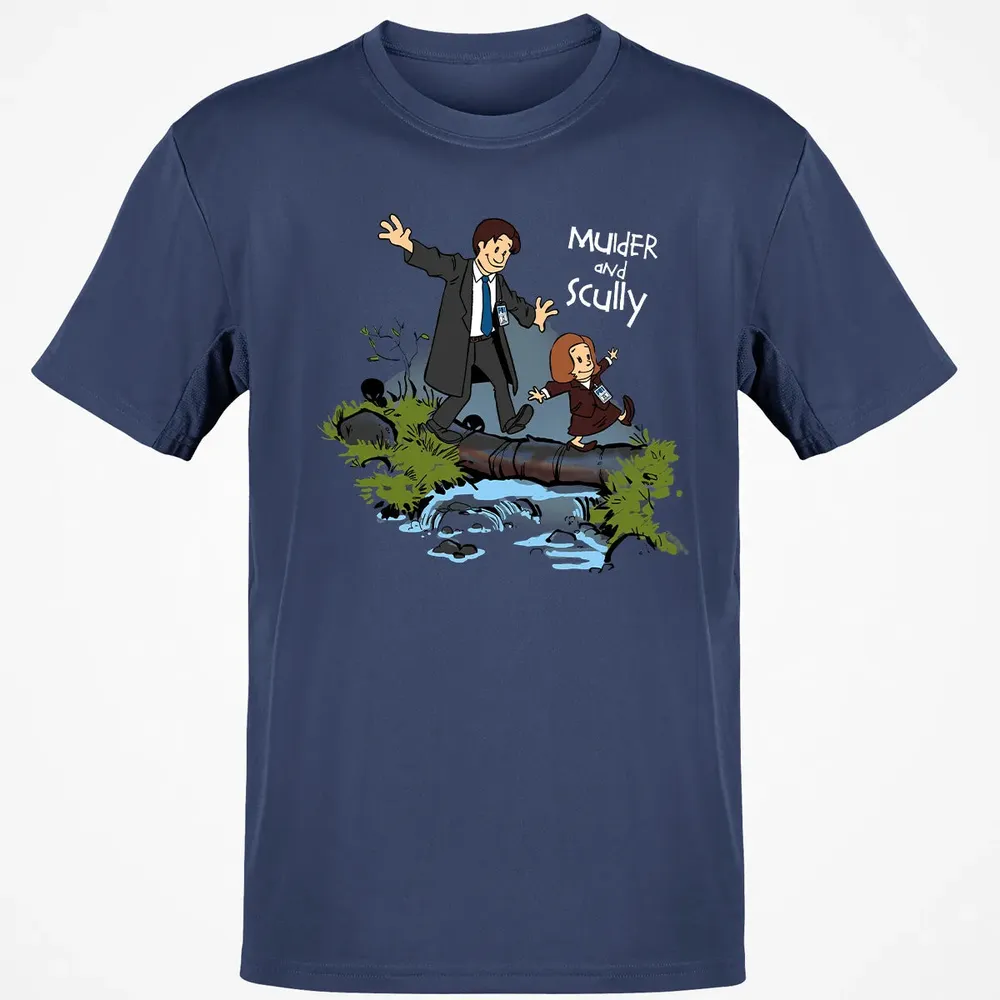 Mulder and Scully Classic Unisex T-Shirt - 8