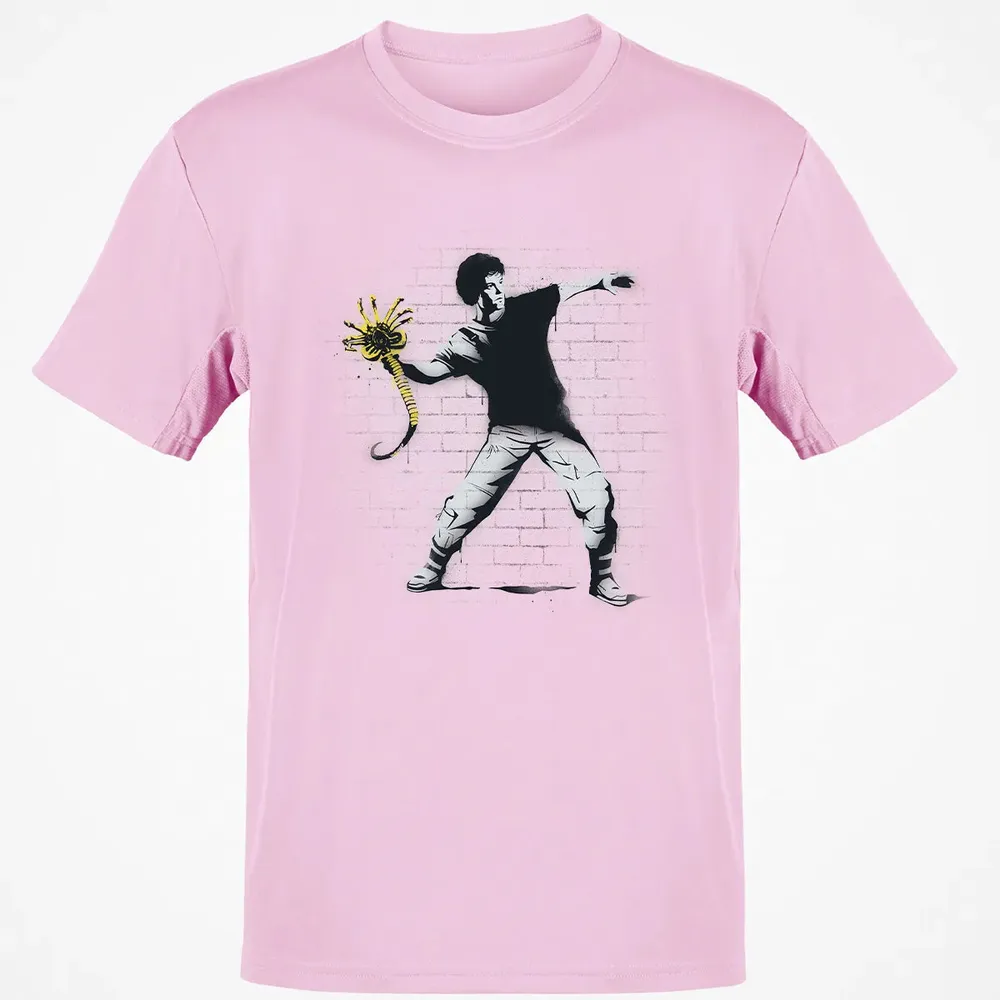 Alien Thrower Classic Unisex T-Shirt - 6