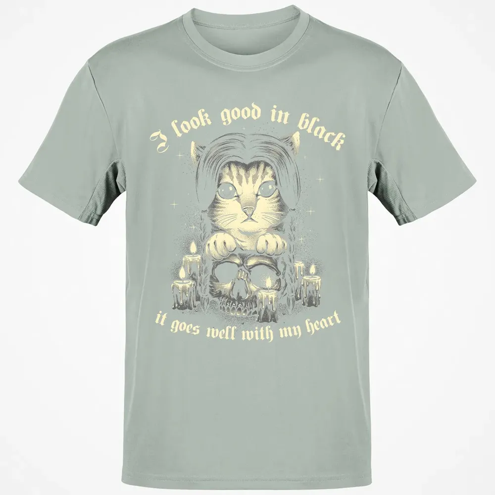 I Look good in black Classic Unisex T-Shirt - 3