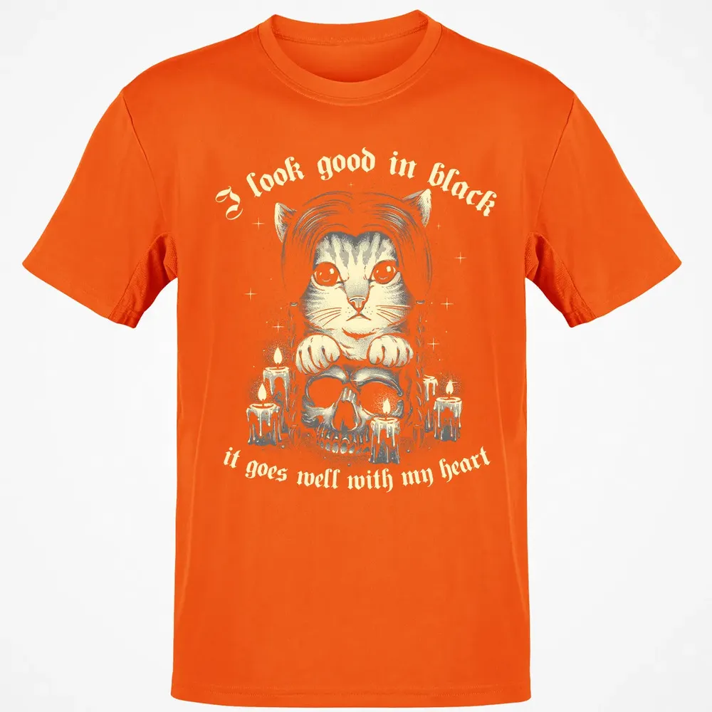 I Look good in black Classic Unisex T-Shirt - 9