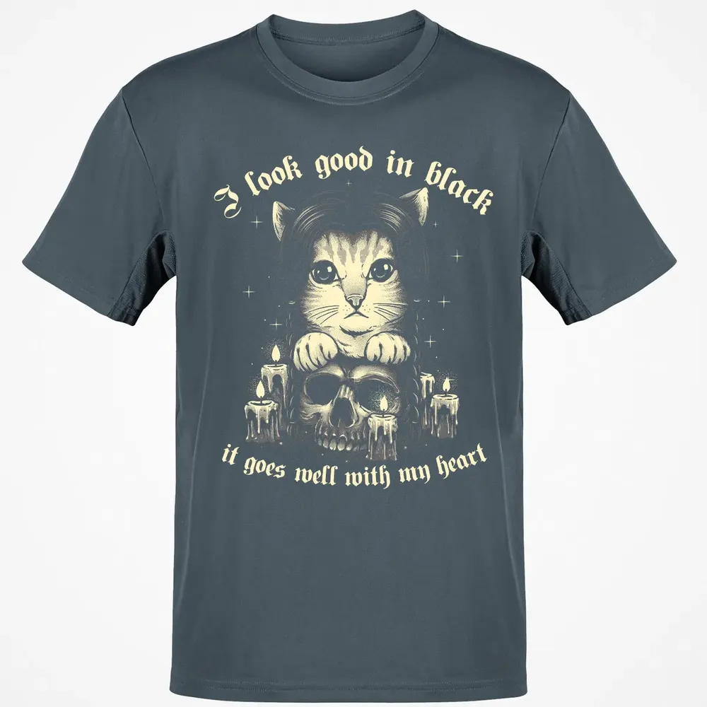 I Look good in black Classic Unisex T-Shirt - 4