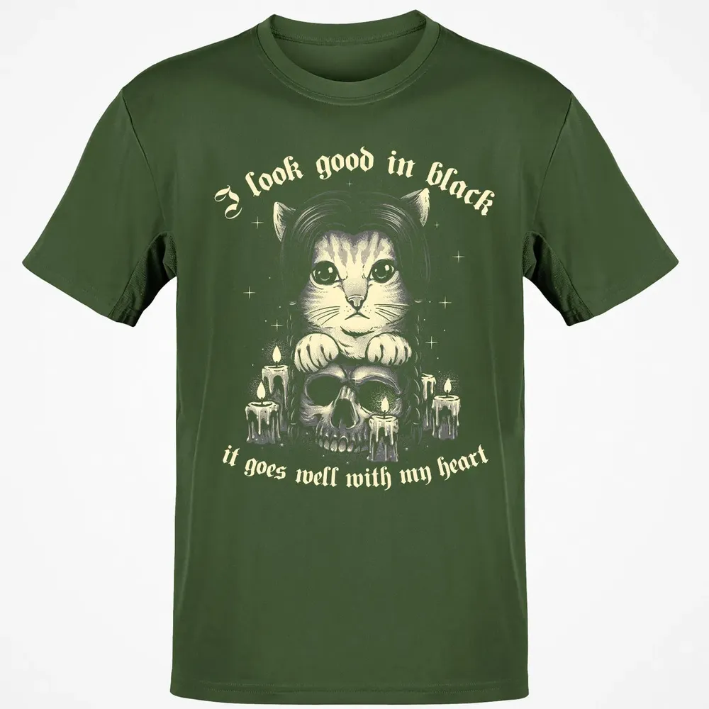 I Look good in black Classic Unisex T-Shirt - 7