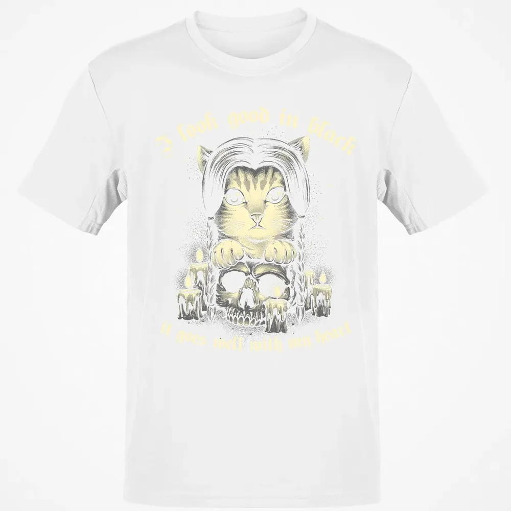 I Look good in black Classic Unisex T-Shirt - 13
