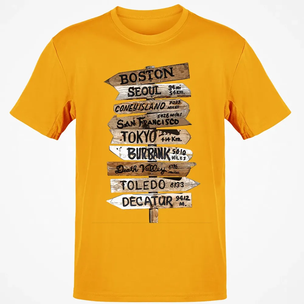 MASH Signpost Classic Unisex T-Shirt - 5
