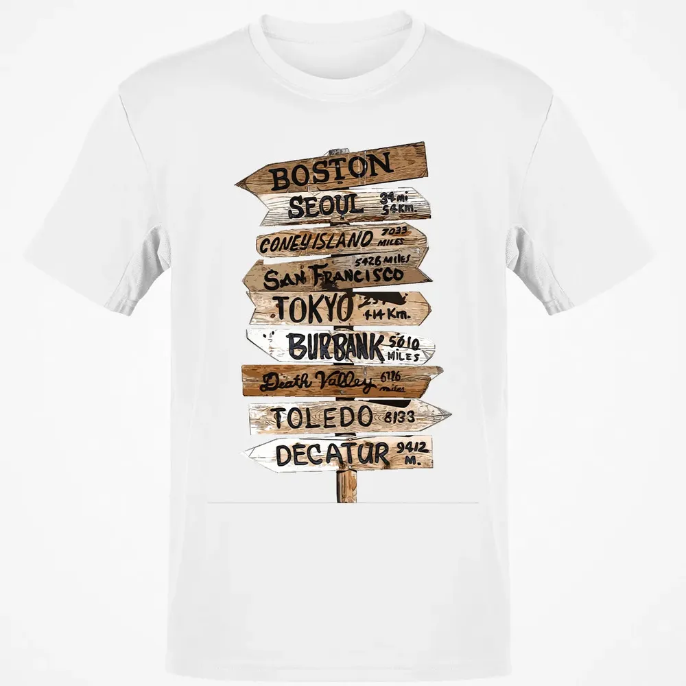 MASH Signpost Classic Unisex T-Shirt - 13