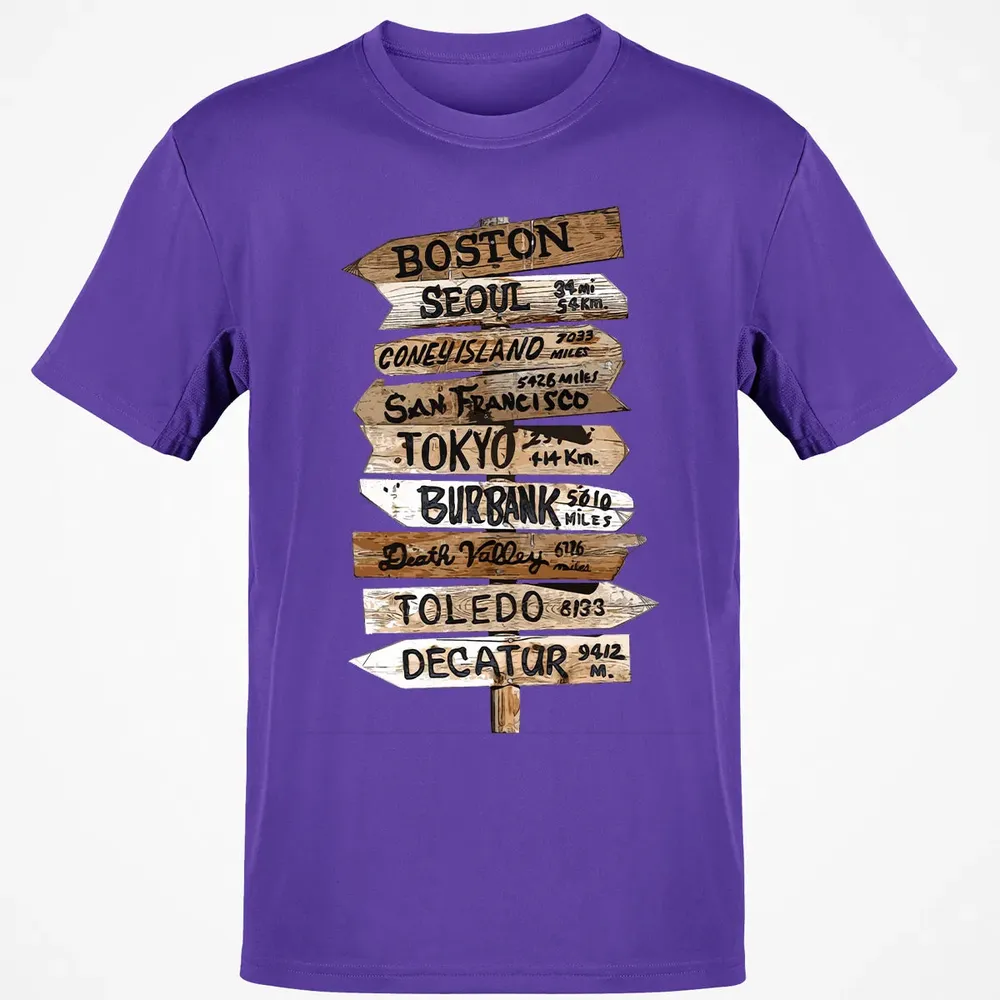 MASH Signpost Classic Unisex T-Shirt - 10