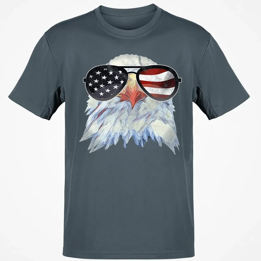 Adler mit USA Flagge Sonnenbrille  Amerika 4th of July Classic Unisex T-Shirt - 4