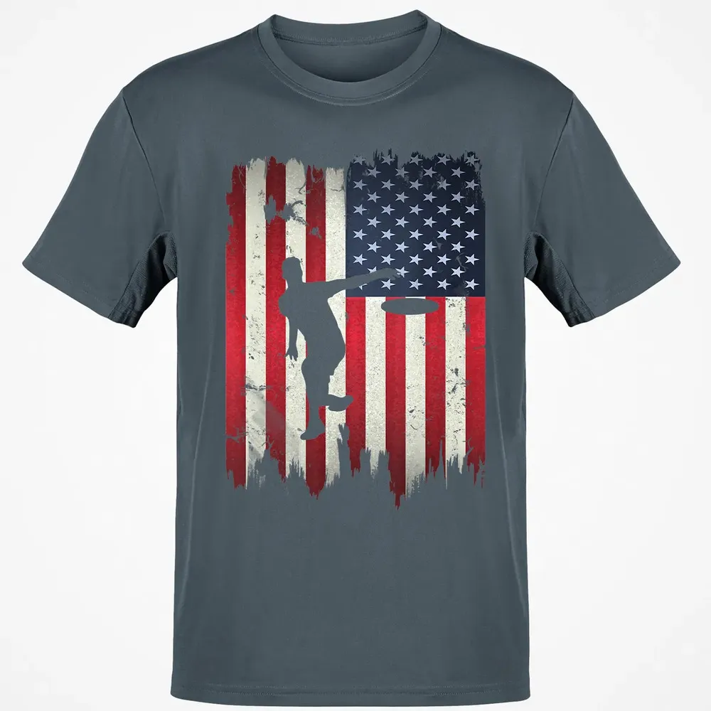 Ultimate Frisbee Disc Golf USA American Flag 4th of July Classic Unisex T-Shirt - 4