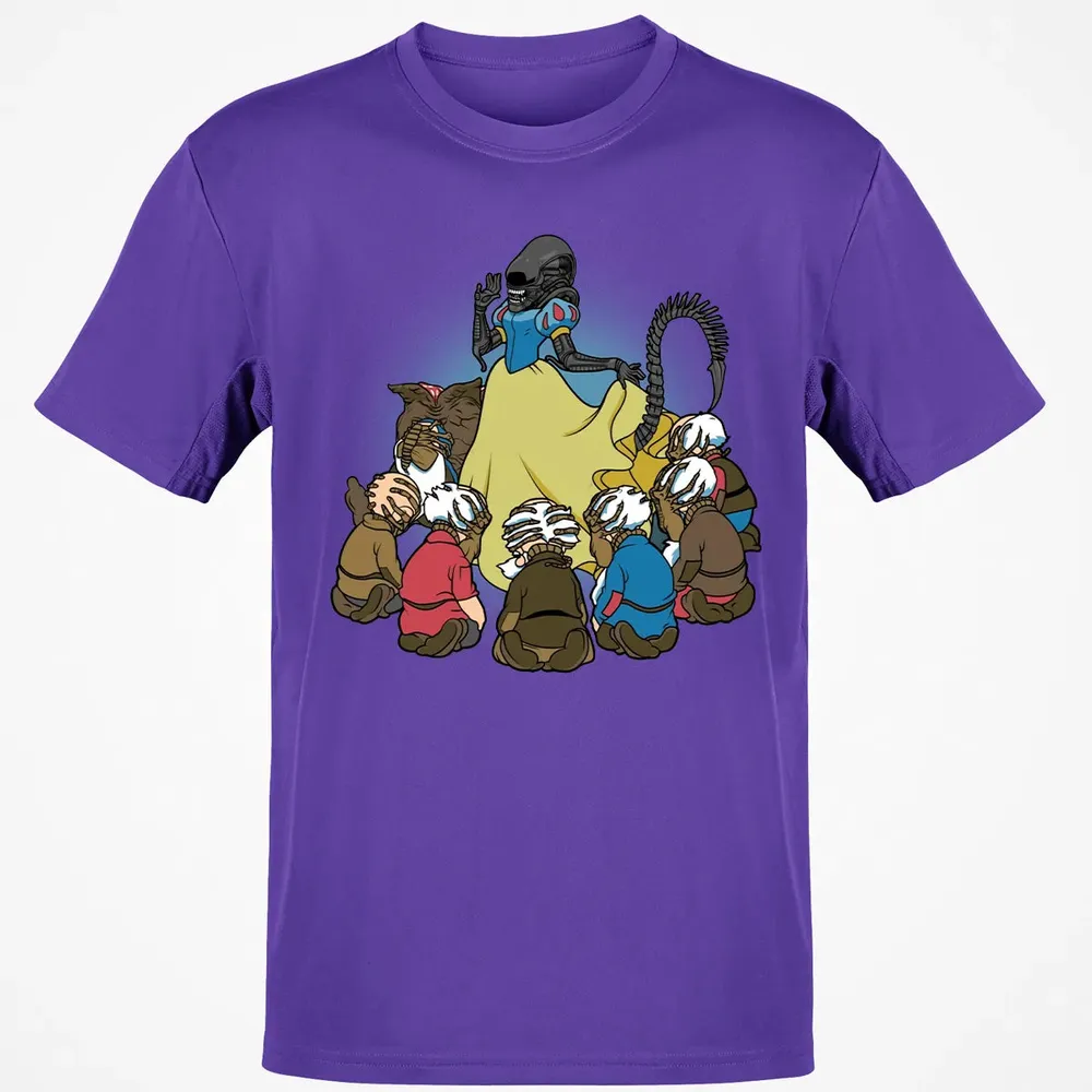 Alien & 7 Dwarfs Classic Unisex T-Shirt - 10