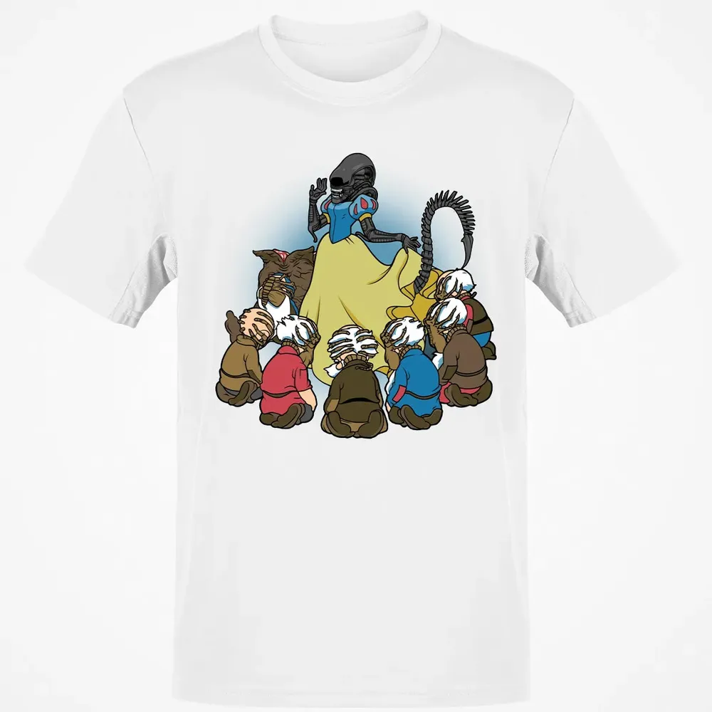 Alien & 7 Dwarfs Classic Unisex T-Shirt - 13