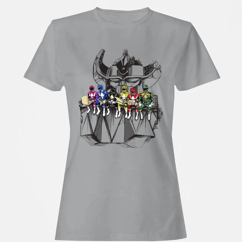 Lunch Atop A Mega Women's T-shirt - 15