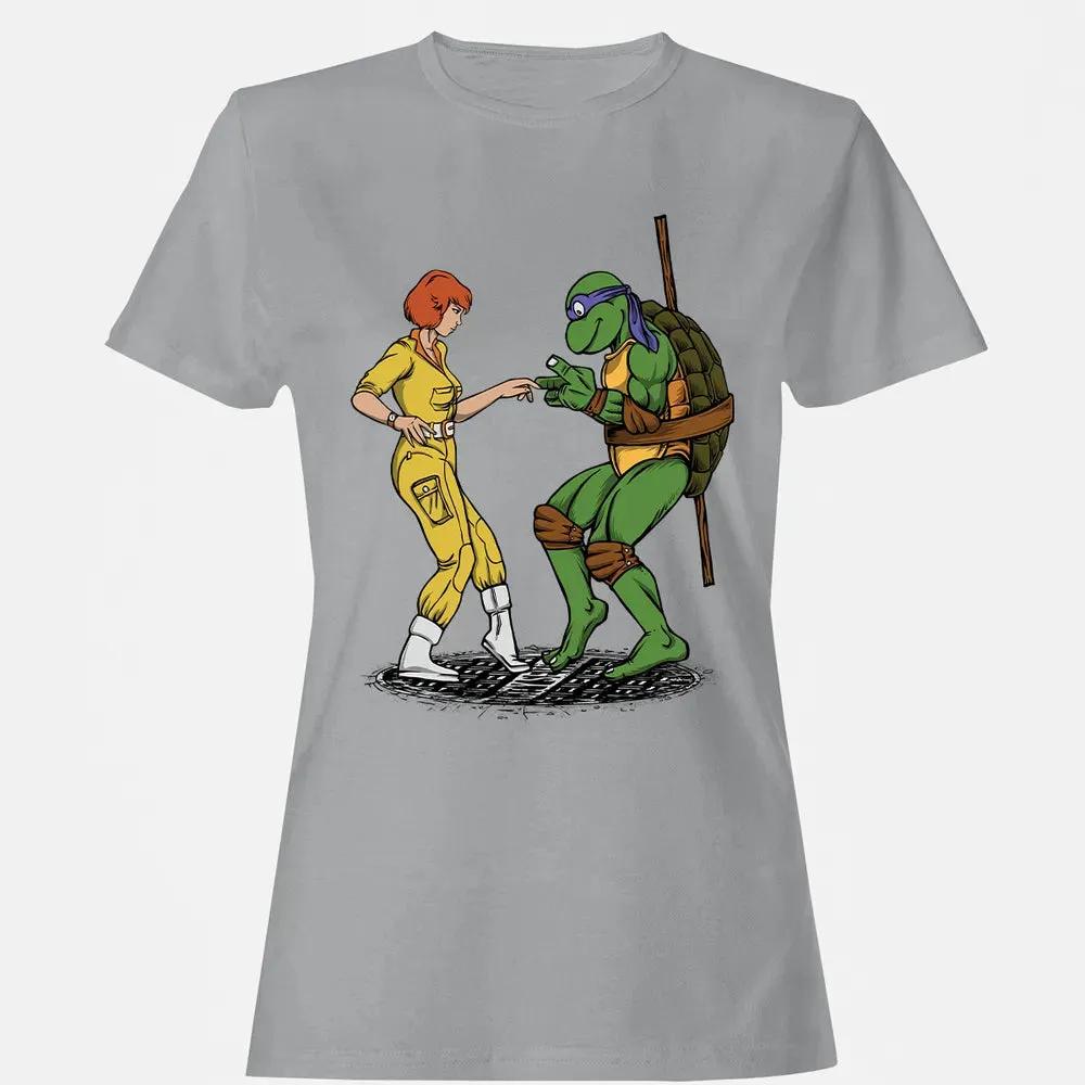 Turtle Dance Women's T-shirt - 15