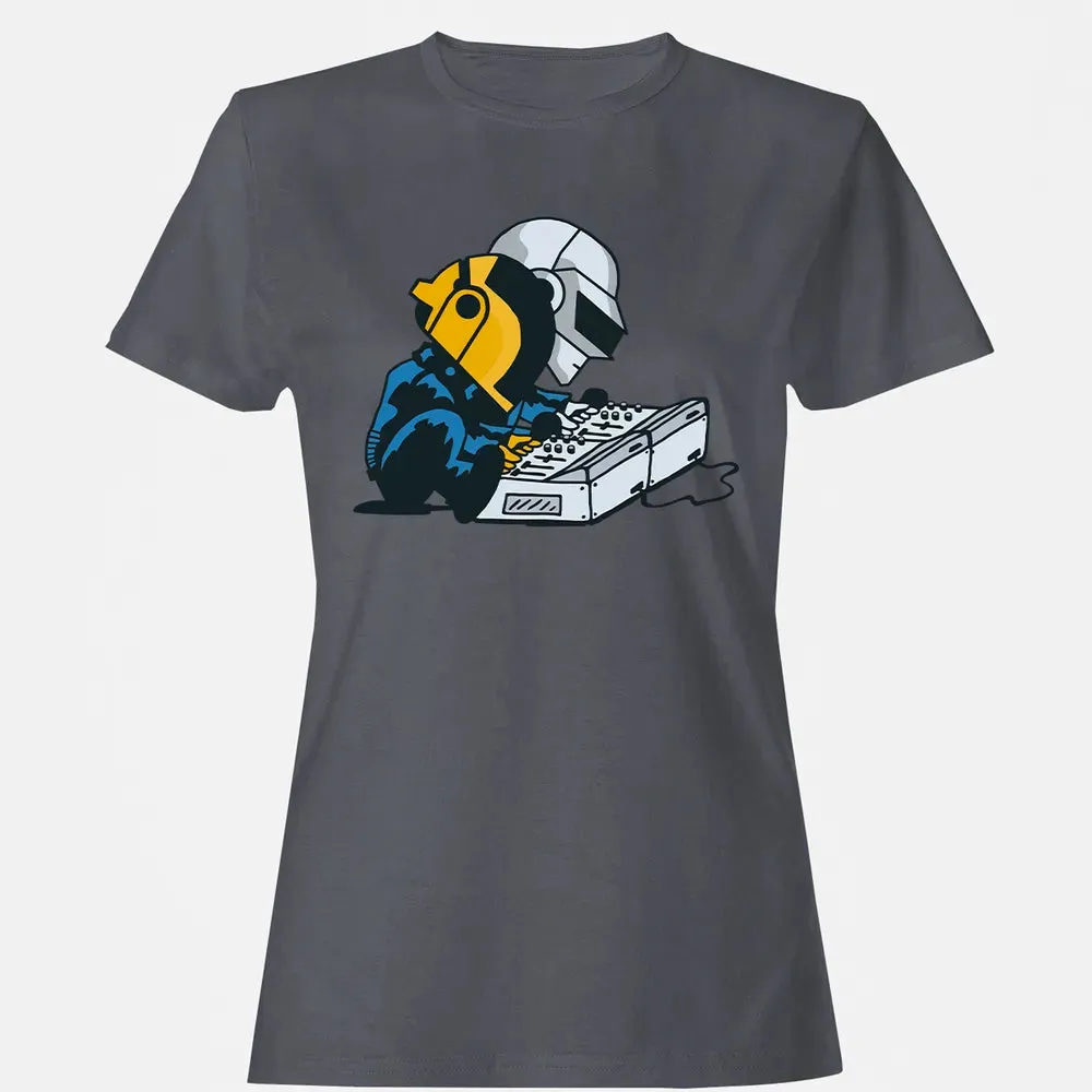 Daft Nuts Women's T-shirt - 5