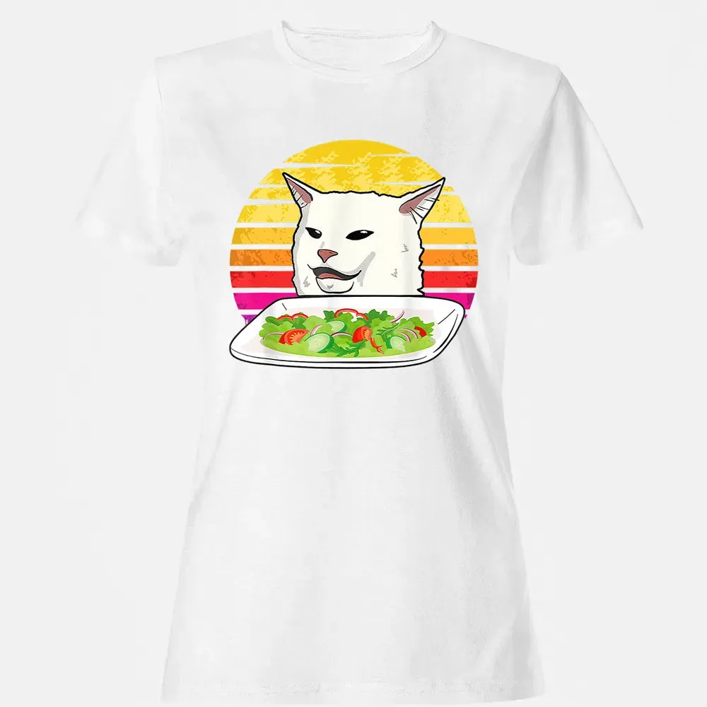 Angry women yelling at confused cat at dinner table meme Women's T-shirt - 16