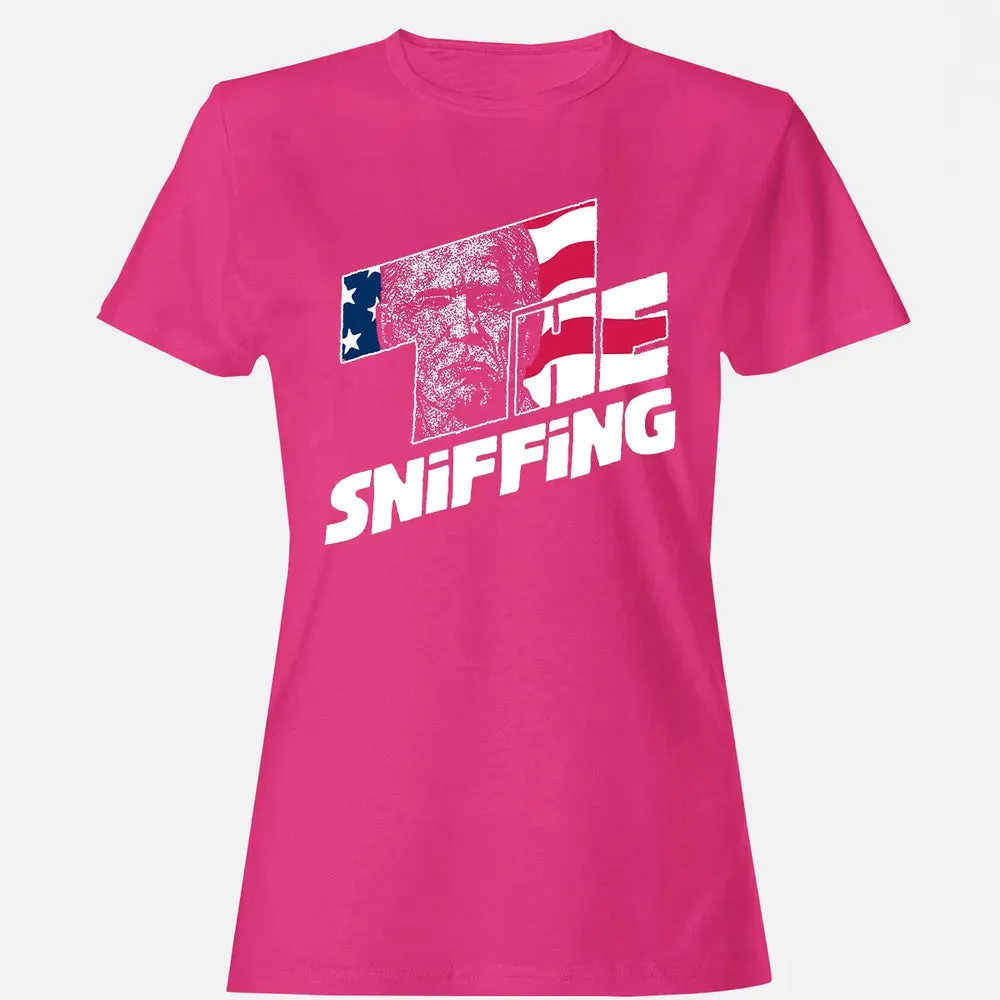 The Sniffing Women's T-shirt - 6