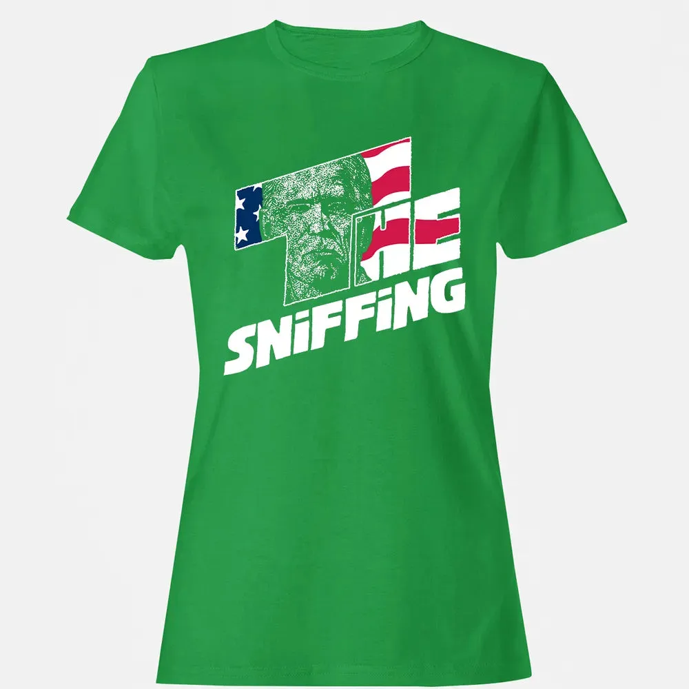 The Sniffing Women's T-shirt - 7