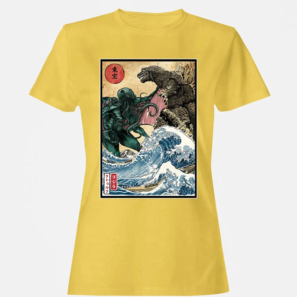 King of the Monsters vs Great Old One Women's T-shirt - 4