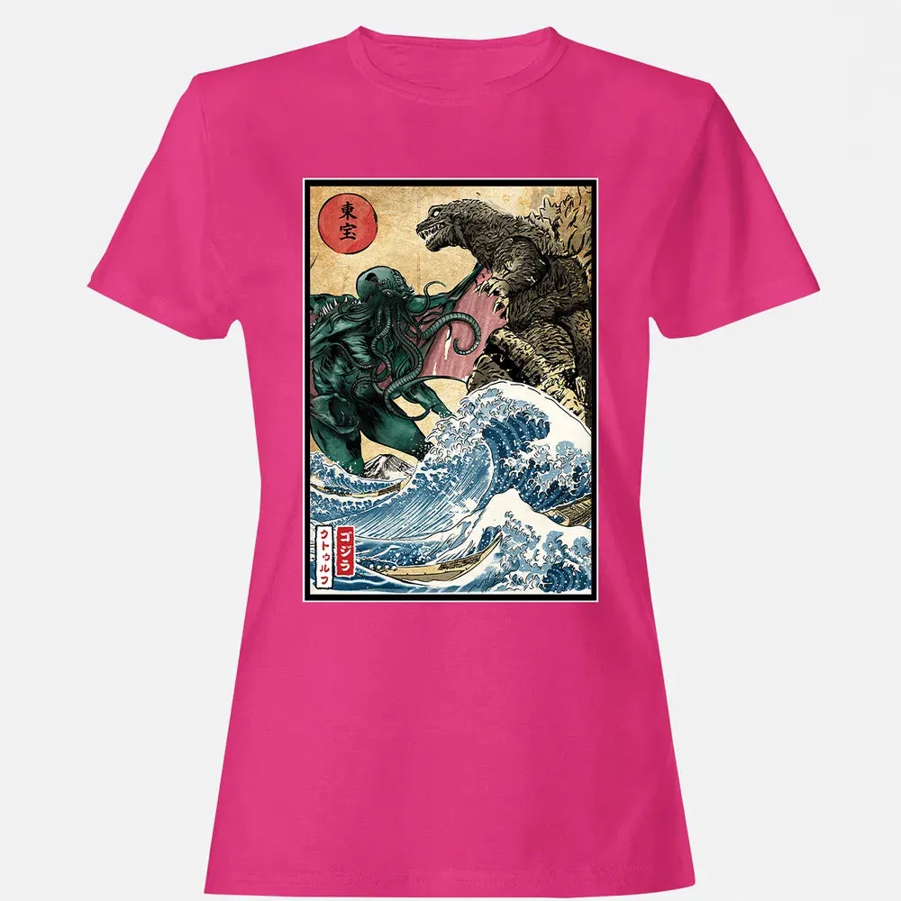 King of the Monsters vs Great Old One Women's T-shirt - 6