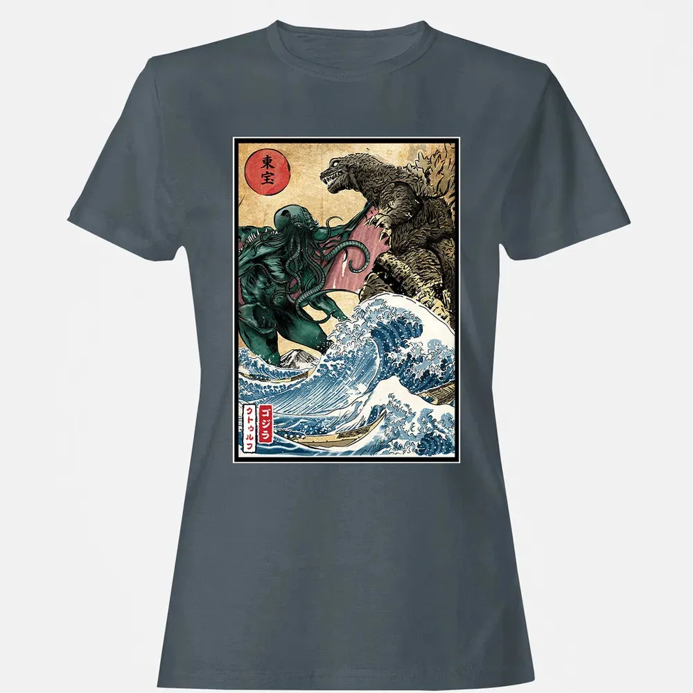 King of the Monsters vs Great Old One Women's T-shirt - 3