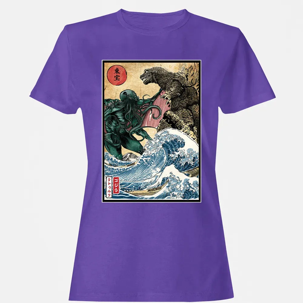 King of the Monsters vs Great Old One Women's T-shirt - 12