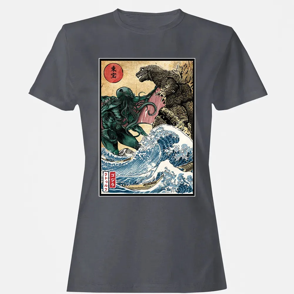 King of the Monsters vs Great Old One Women's T-shirt - 5