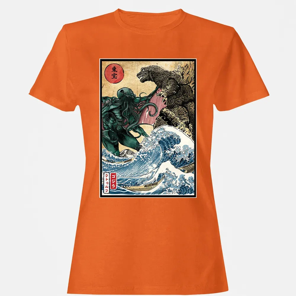King of the Monsters vs Great Old One Women's T-shirt - 11