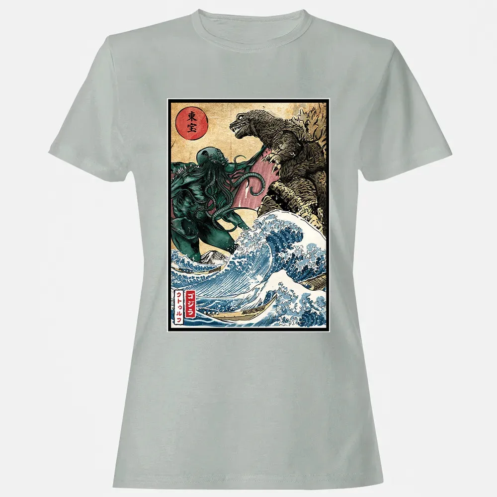 King of the Monsters vs Great Old One Women's T-shirt - 2