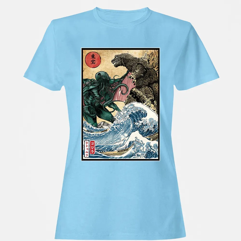King of the Monsters vs Great Old One Women's T-shirt - 8
