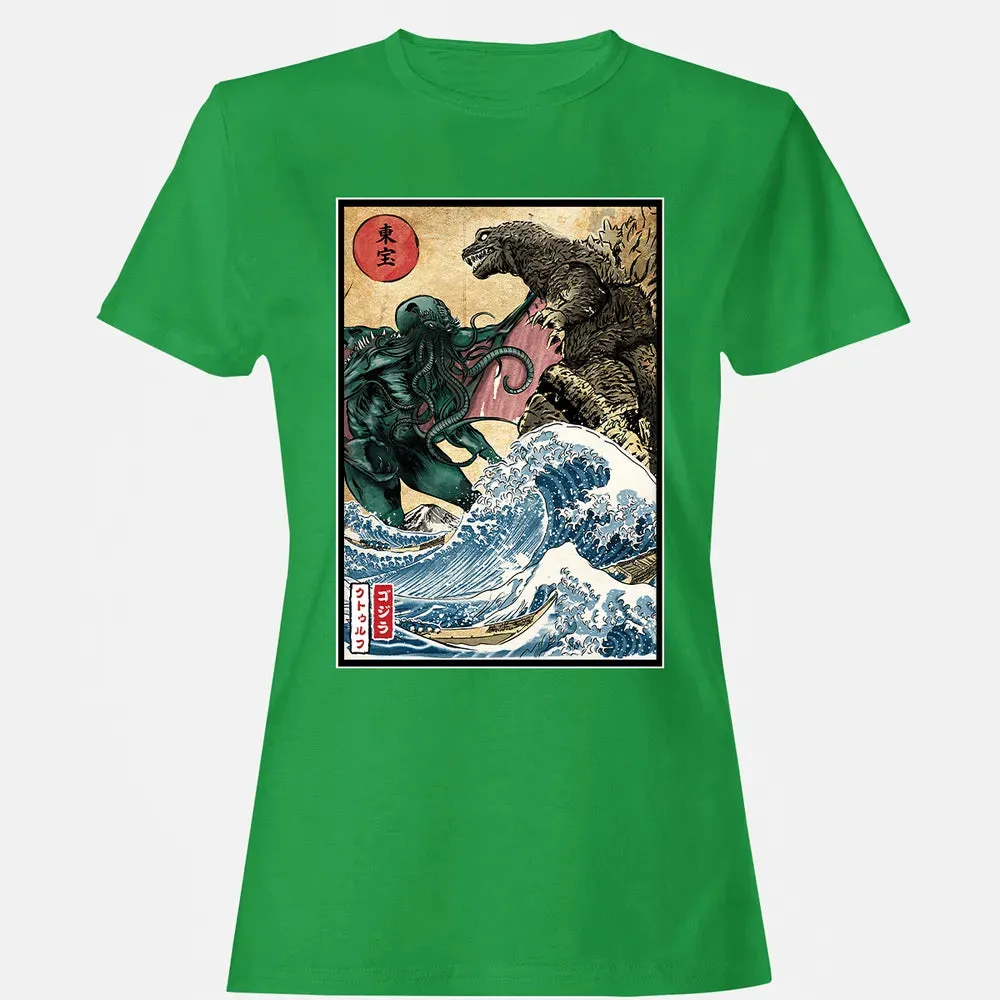 King of the Monsters vs Great Old One Women's T-shirt - 7