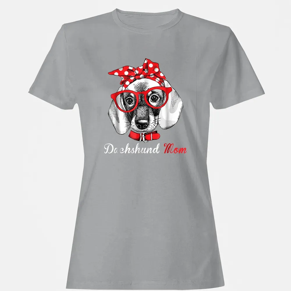 Dachshund Mom  for Doxie Wiener Lovers Mothers Day Gift Women's T-shirt - 15