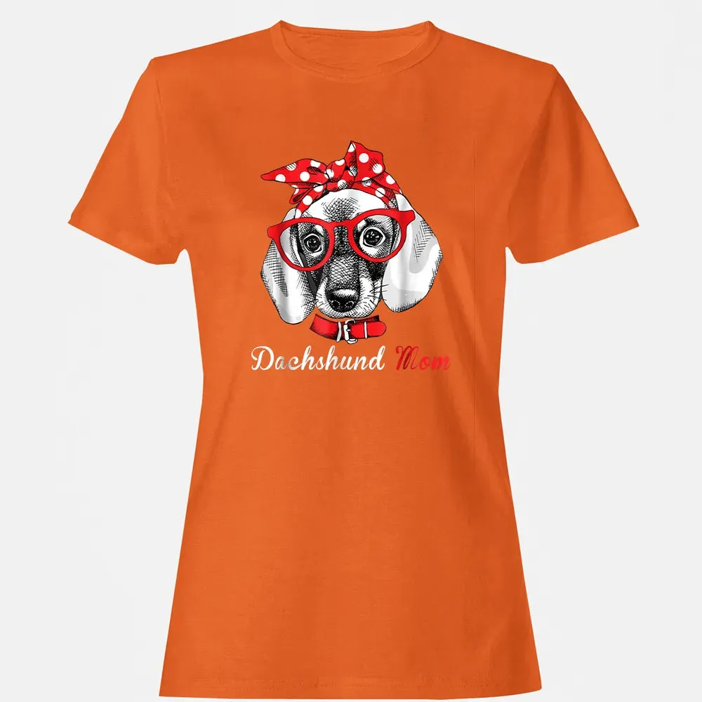 Dachshund Mom  for Doxie Wiener Lovers Mothers Day Gift Women's T-shirt - 11