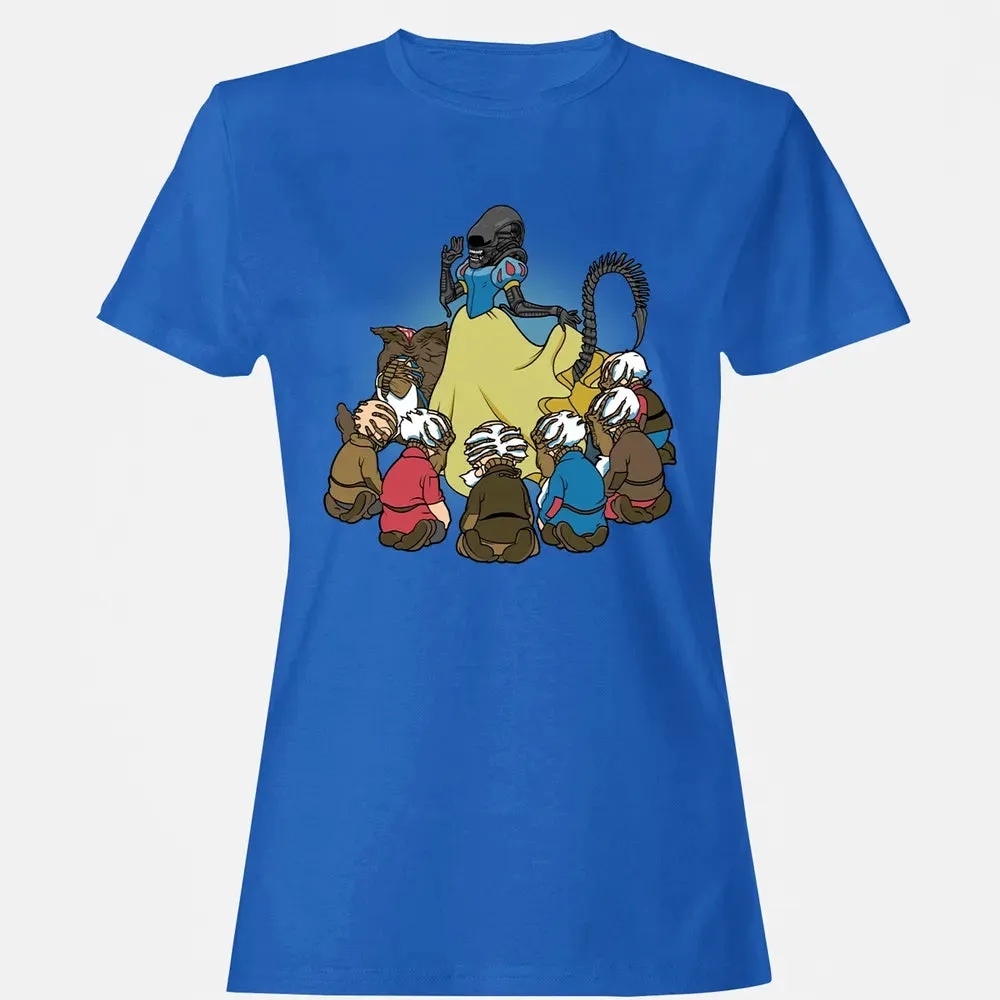 Alien & 7 Dwarfs Women's T-shirt - 14