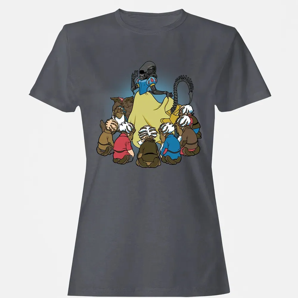 Alien & 7 Dwarfs Women's T-shirt - 5