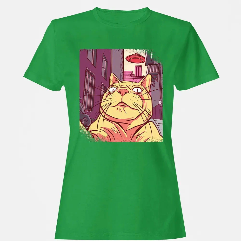 Cat Selfie With UFO Women's T-shirt - 7