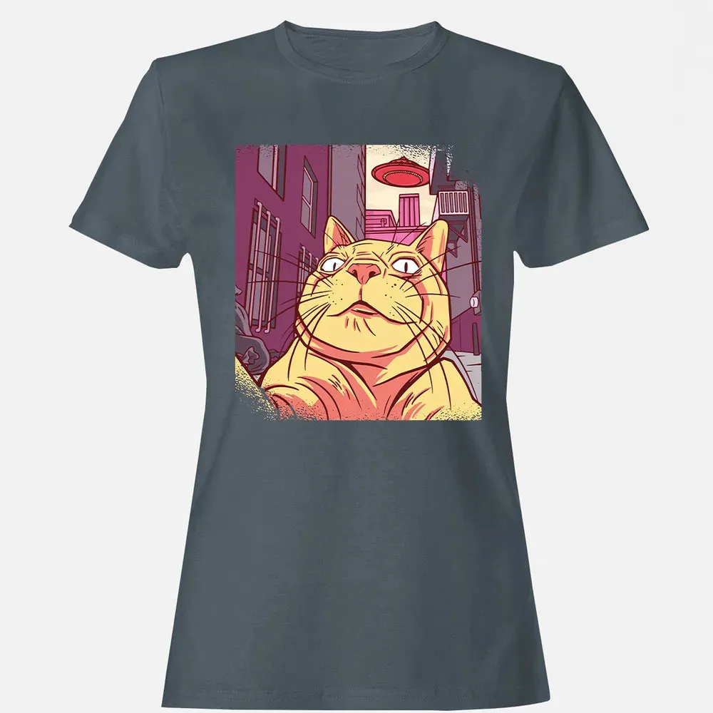 Cat Selfie With UFO Women's T-shirt - 3