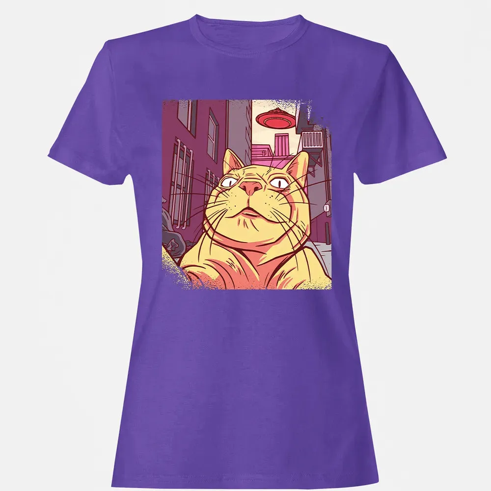 Cat Selfie With UFO Women's T-shirt - 12