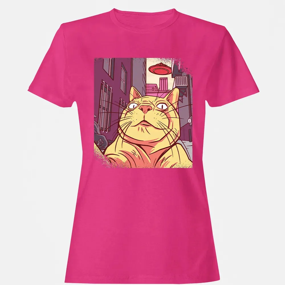 Cat Selfie With UFO Women's T-shirt - 6