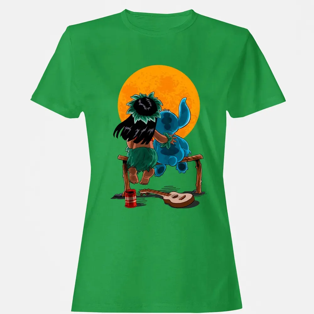 Alien And Girl Gazing At The Moon Women's T-shirt - 7
