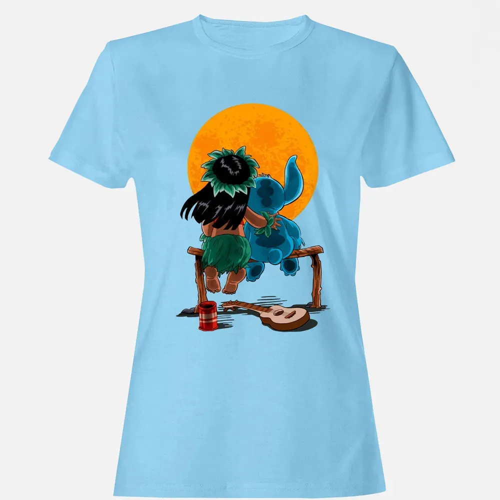 Alien And Girl Gazing At The Moon Women's T-shirt - 8