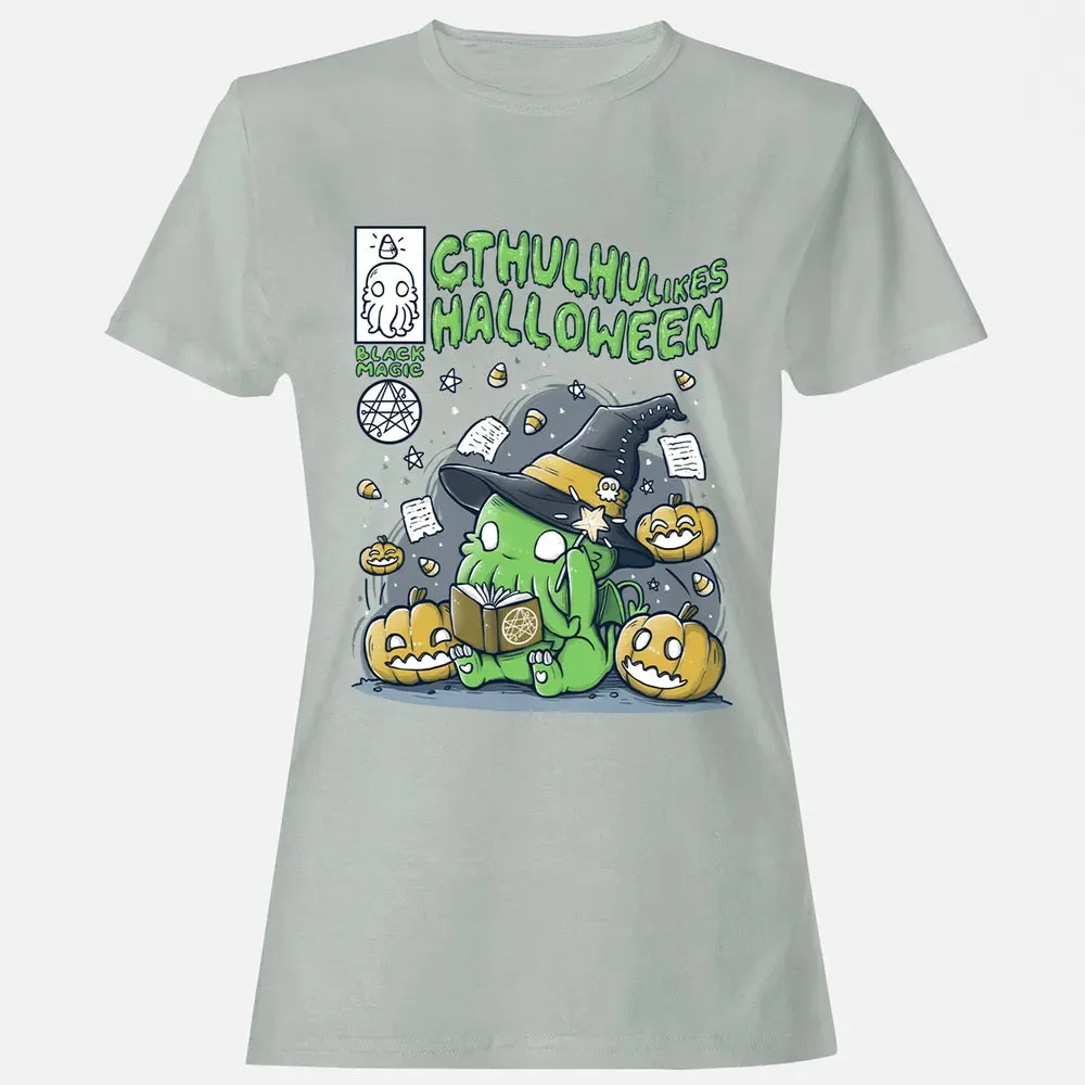 Cthulhu likes Halloween Women's T-shirt - 2