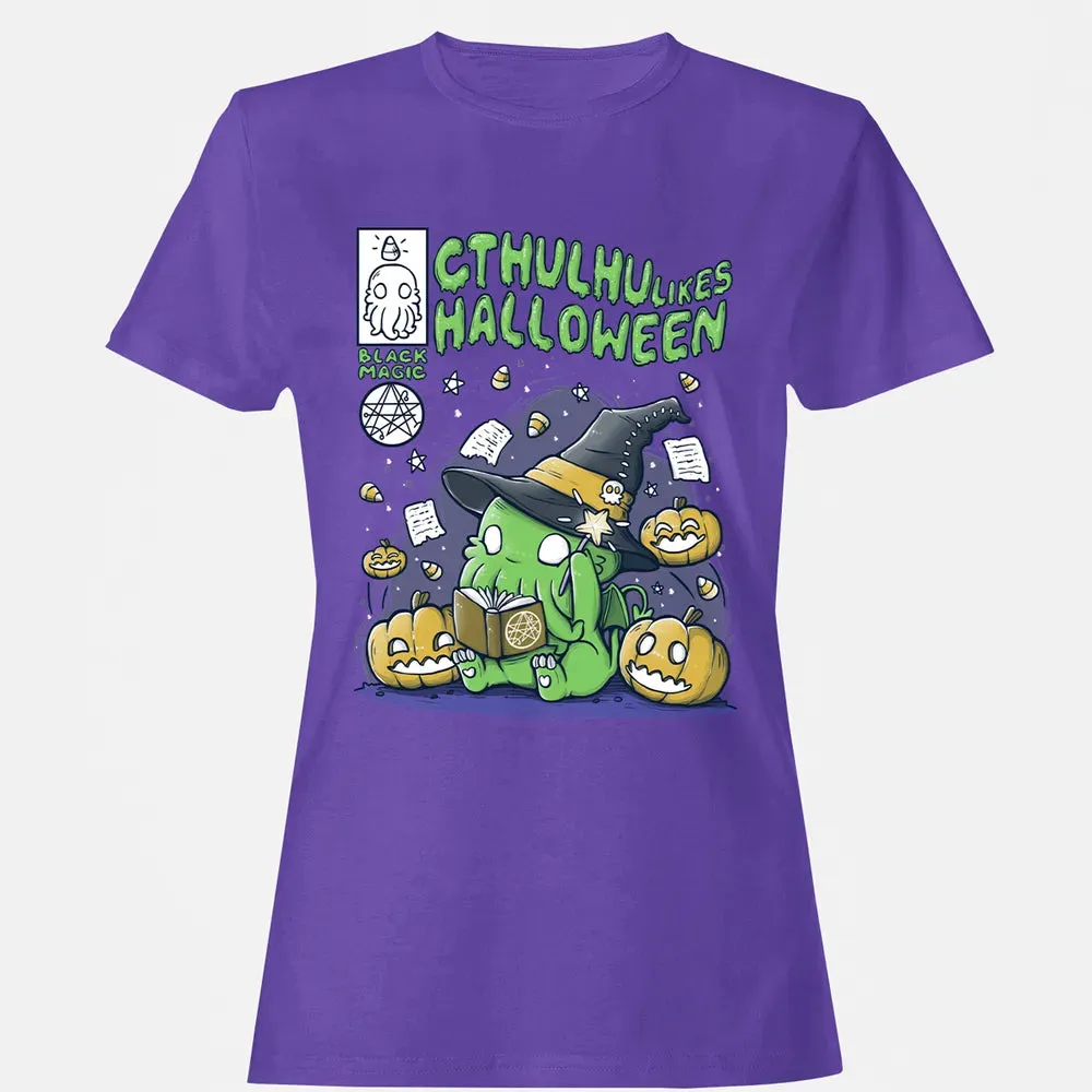 Cthulhu likes Halloween Women's T-shirt - 12