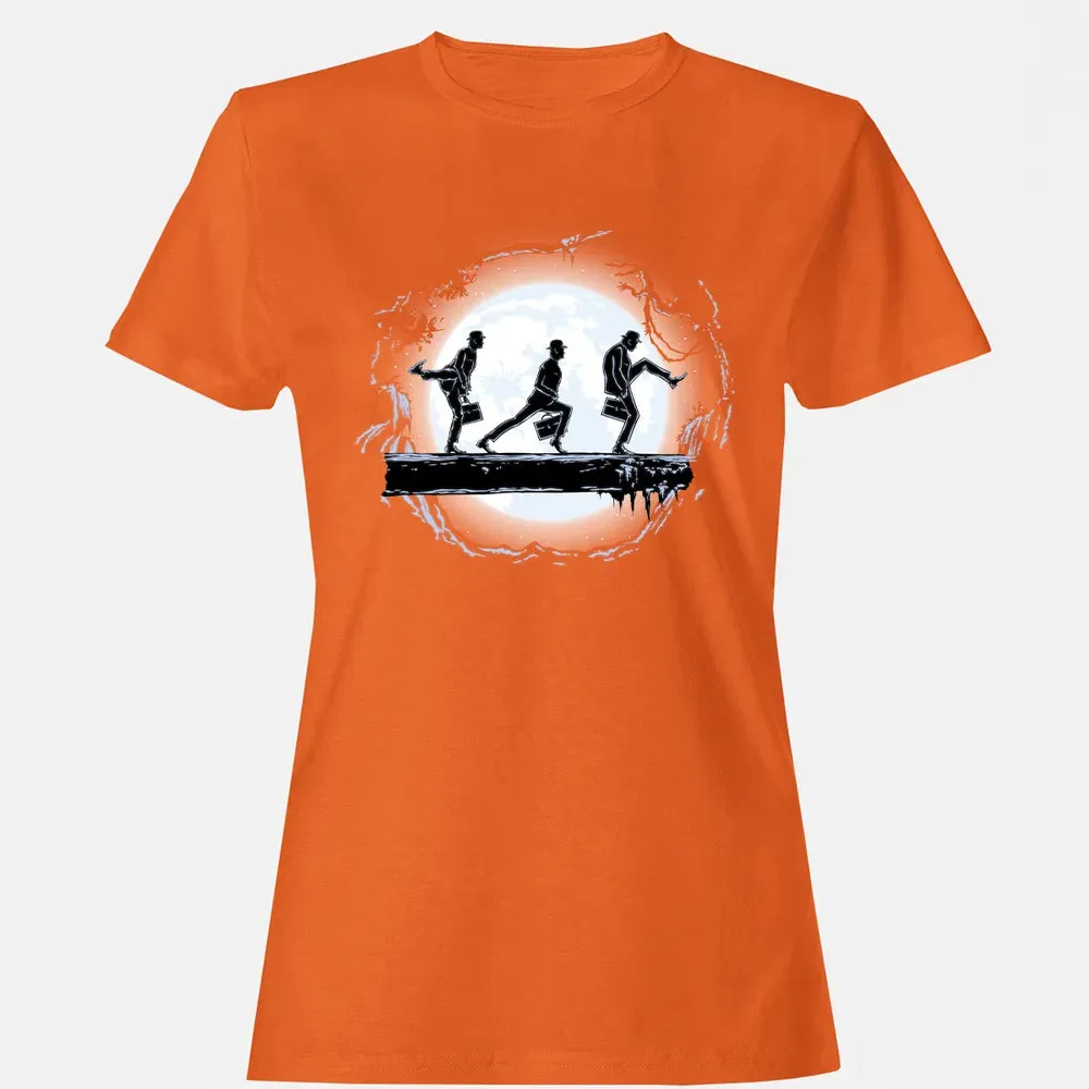 Ministry of Hakuna Matata Women's T-shirt - 11