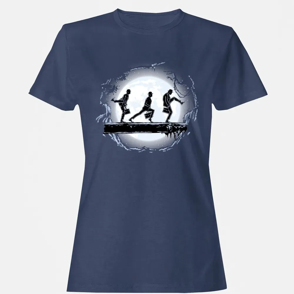 Ministry of Hakuna Matata Women's T-shirt - 10