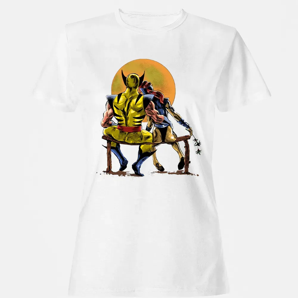 At The Moon Women's T-shirt - 16