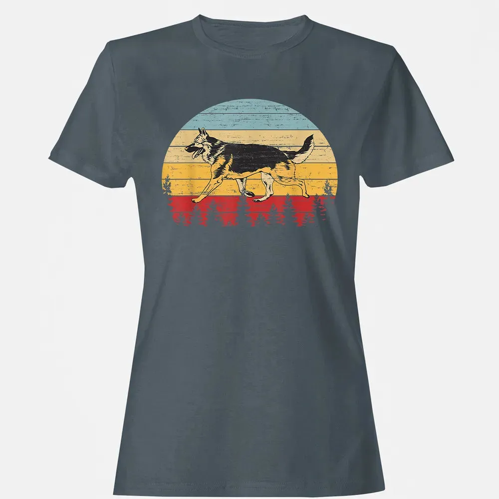 German Shepherd Vintage Retro Women's T-shirt - 3